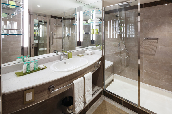 Silversea - Silver Spirit - Accommodation - Panorama Suite.jpg